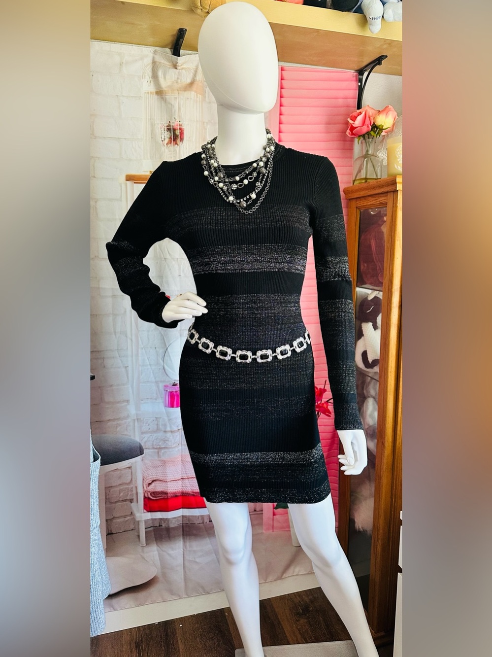 John + Jenn Black Ribbed Metallic-Strip Long-Sleeve Bodycon Dress